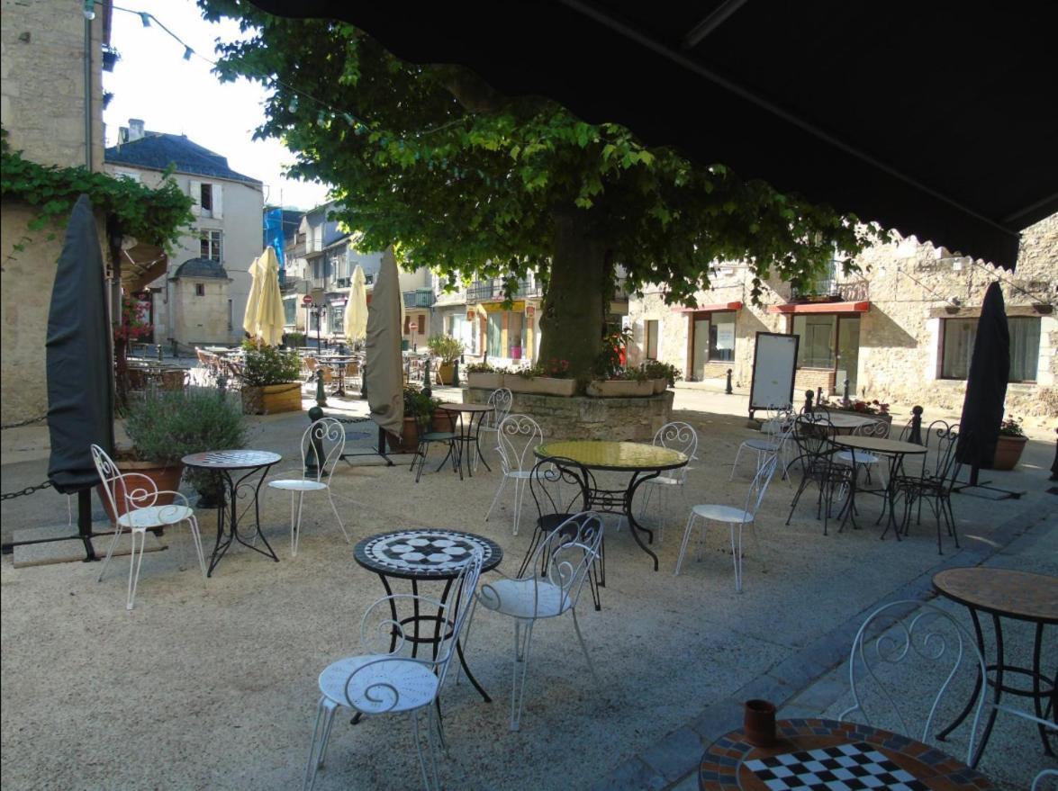 Auberge Du Puits Souillac Dış mekan fotoğraf